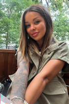 Beautiful Ukrainian girl viktoriia from odessa with Dark Brown hair age 34 photo-5