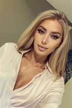 Bride from warshava marta with Blonde hair age 36 photo-4