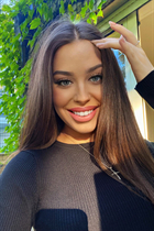 German bride amelia from dusseldorf with Light Brown hair 23 years old photo-1