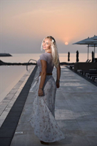 Dating ukrainian woman tetiana from brovary with Blonde hair age 42 photo-4