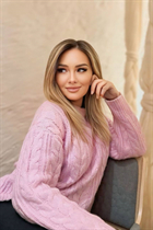 Dating moldovan woman iulia from chisinau with Blonde hair age 31 photo-1