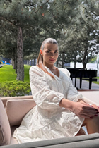 Beautiful ukrainian woman oleksandra from uzhhorod with Dark Brown hair age 26 photo-16