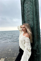 Beautiful ukrainian girl anna from kiev with White Grey hair age 38 photo-6