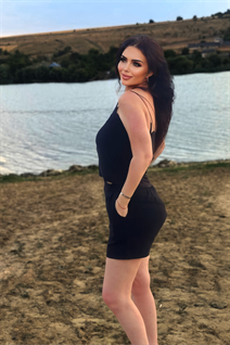 Ukrainian girl liliya from odessa with Dark Brown hair age 41