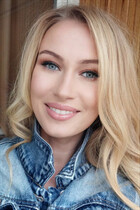 Hermosa mujer de Ucrania ella de kiev con pelo Rubio y edad 46 photo-10