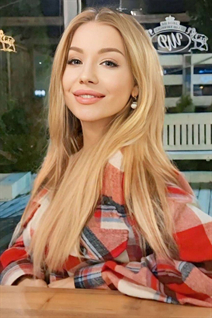 Ukrainian girl oksana from kiev with Blonde hair age 45