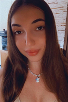 Gorgeous Ukrainian bride olha from kiev with Dark Brown hair age 19