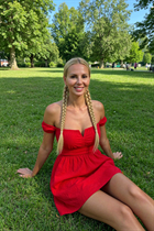 Dating a german woman olena from baden-baden with Blonde hair 45 years old photo-10
