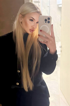 Ukrainian lady vladyslava from odessa with Blonde hair age 18 photo-5