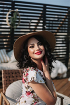 Date Ukrainian women irina from jacksonville with Black hair age 33 photo-20