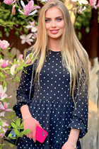 Rencontre une femme ukrainienne polina de kharkov avec Blond cheveux, âge 24 photo-4
