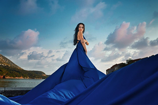 rotterdam bride natalia with Dark Brown hair age 32 photo-30