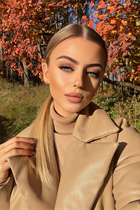 Jolie fille ukrainienne anastasia de kiev avec Chatain clairs cheveux, âge 25 photo-9