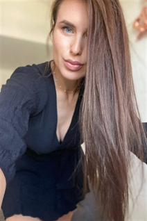 Beautiful ukrainian woman ilona from kiev with Light Brown hair age 36