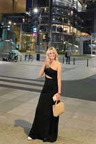 Dating a german girl irina from berlin with Blonde hair 41 years old photo-28