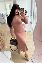 Mariée ukrainienne rehina de rivne avec Noirs cheveux, âge 39 photo-4