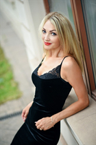 Ukrainian bride oksana from letterkenny with Blonde hair age 49 photo-4
