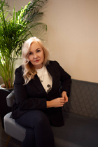 madrid mariée anna avec Blond cheveux, âge 55 photo-11