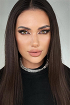 Ukrainian girl model albina from kyiv with Dark Brown hair age 30 photo-2