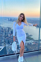 stone mountain mariée anna avec Chatain clairs cheveux, âge 30 photo-16