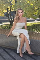 Chica alemana hermosa ludmila de tartu con pelo Rubio y 37 años photo-4