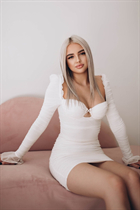Femme ukrainienne pour le mariage sofia de vinnytsia avec Chatain clairs cheveux, âge 20 photo-5