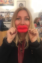 Single ukrainian lady elena from kiev with Blonde hair age 61 photo-8