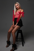 Ukrainian woman for dating veronica from lviv with Blonde hair age 22 photo-4