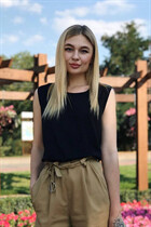 Ukrainian lady natalia from bucha with Blonde hair age 28 photo-3