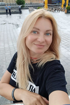 Hermosa chica ucraniana svetlana de kiev con pelo Rubio y edad 42 photo-25