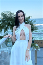 Single Ukrainian bride alina from odessa with Black hair age 28 photo-8