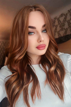 Slavic women anastasia from kiev with Light Brown hair age 18 photo-8