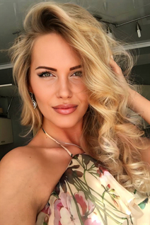 Single ukrainian girl katerina from odesa with Blonde hair age 36
