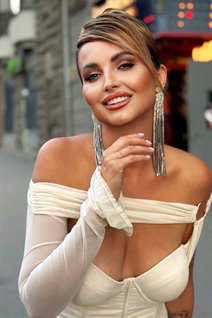 Lovely Ukrainian girl kateryna from kiev with Light Brown hair age 38