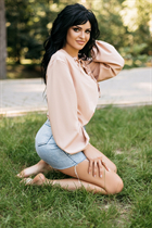 Fille ukrainienne pour le mariage angelina-romana de ivano-frankovsk avec Noirs cheveux, âge 28 photo-9