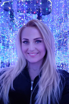 Belle femme roumaine ilona de bucharest avec Blond cheveux 48 ans photo-9