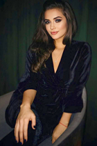 Perfect woman anastasia from como with Dark Brown hair age 31 photo-3