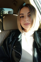 Beautiful german girl ivanna from frankfurt with Blonde hair 33 years old photo-19