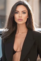 Femme parfaite elina de madrid avec Noirs cheveux, âge 37 photo-30