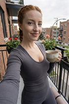 warsaw mariée olga avec Chatain clairs cheveux, âge 41 photo-1