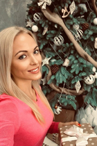 Hermosa mujer ucraniana elena de kiev con pelo Rubio y edad 39 photo-12