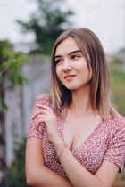Mariée ukrainienne par correspondance anastasia de vinnitsa avec Chatain clairs cheveux, âge 26 photo-16