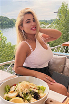 Conocer a chica ucraniana albina de kiev con pelo Rubio y edad 29 photo-32