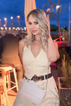 Beautiful german girl viktoriia from fulda with Dark Brown hair 28 years old photo-3