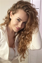 Rencontre femme ukrainienne valentina de kiev avec Chatain clairs cheveux, age 46 photo-24