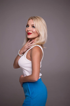 Ukrainian woman innessa from chernivtsi with Blonde hair age 49 photo-6