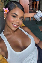 Brazilian single woman tais from sao paulo with Black hair 28 years old photo-12