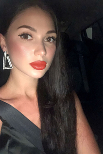 Ukrainian girl anastasia from kharkov with Dark Brown hair age 29