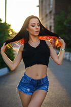 Novia de Ucrania anna de kamentskoe con pelo Negro y edad 30 photo-4