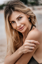 Ukrainian woman iryna from kharkiv with Blonde hair age 42